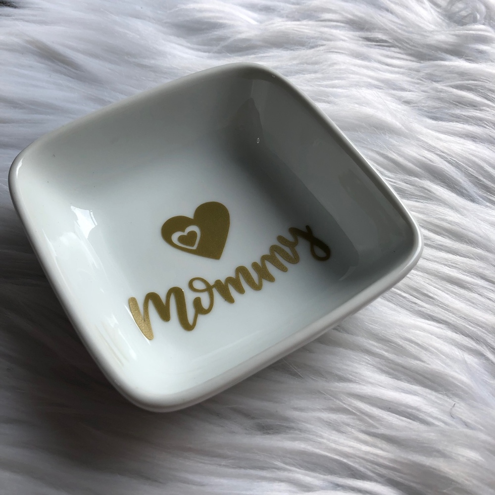 Mommy Hearts Square Ring Dish - Picture 2 of 3